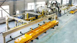 PUL系列汽车纵梁三面冲